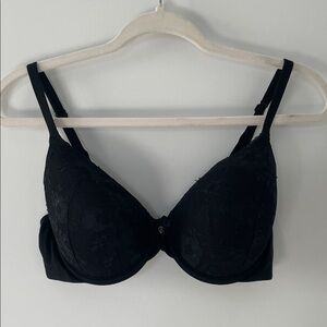 Victoria's Secret bra | Body by Victoria | lined perfect coverage | black lace